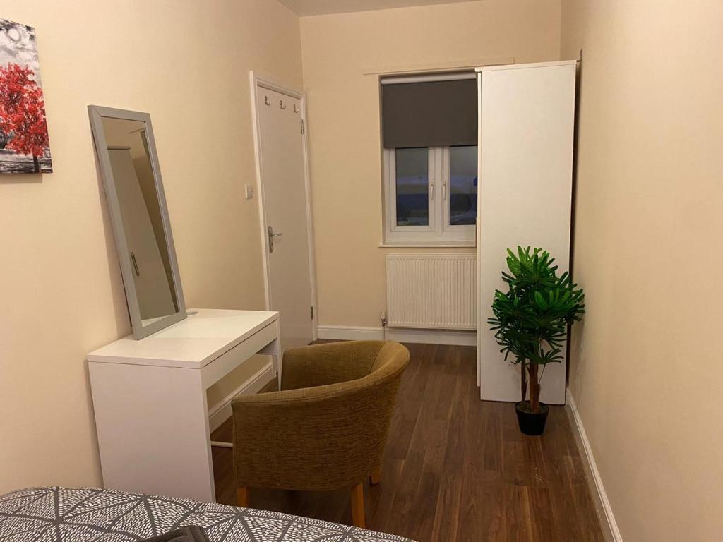 Cosy Ealing Homestay photo