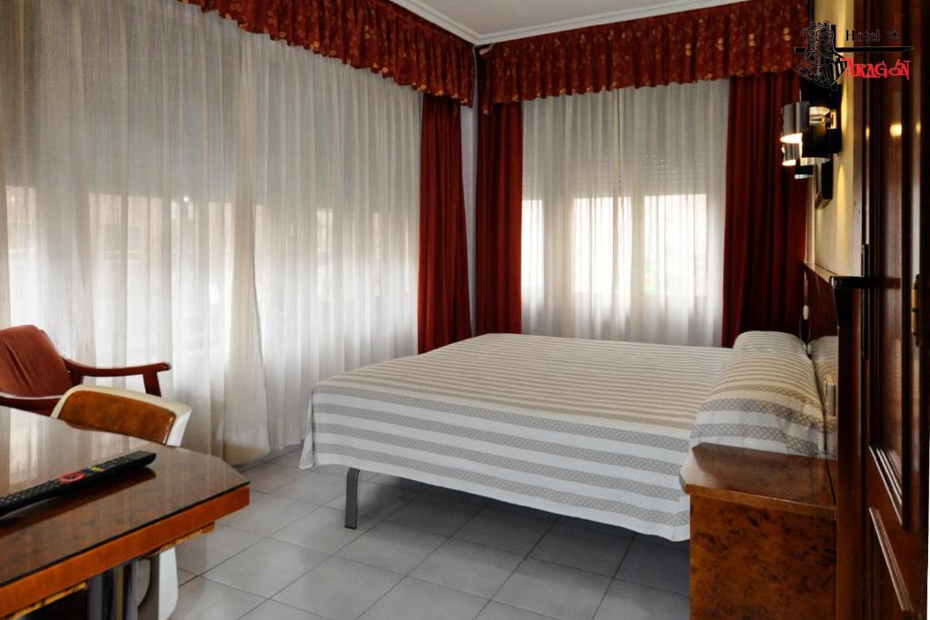 Hotel Aragón - 5