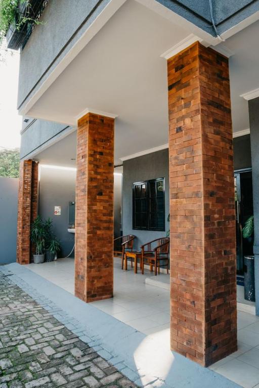 Tuju Abuserin Syariah