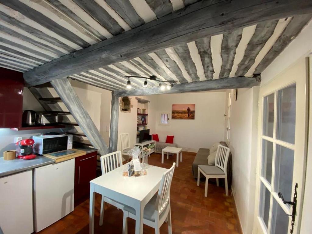 Studio cosy dans le centre-ville historique - 4