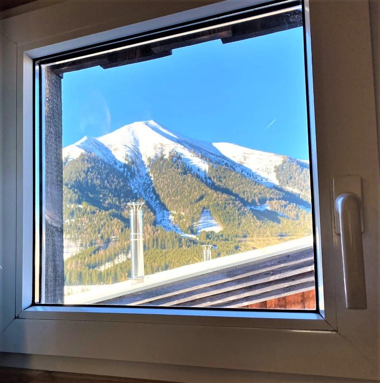 EXCLUSIVES Chalet an der SKIPISTE +Dampfbad +NETFLIX - 4