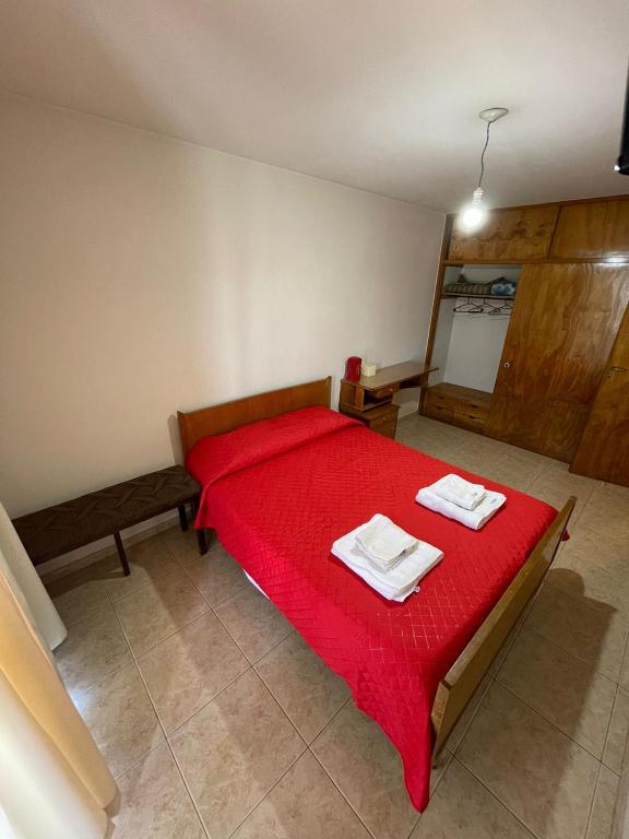 Departamento amplio y cómodo. Impecable! - 3