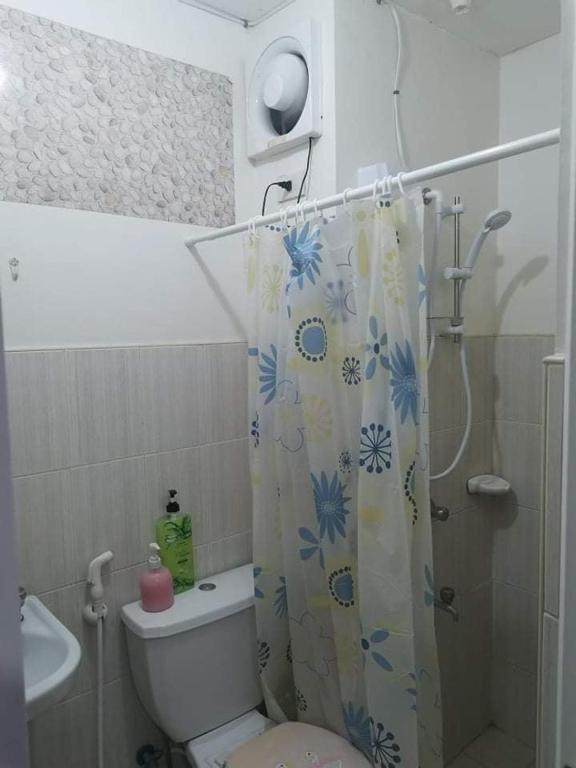 Chichi's Snug Pad near Enchanted Kingdom and Nuvali photo