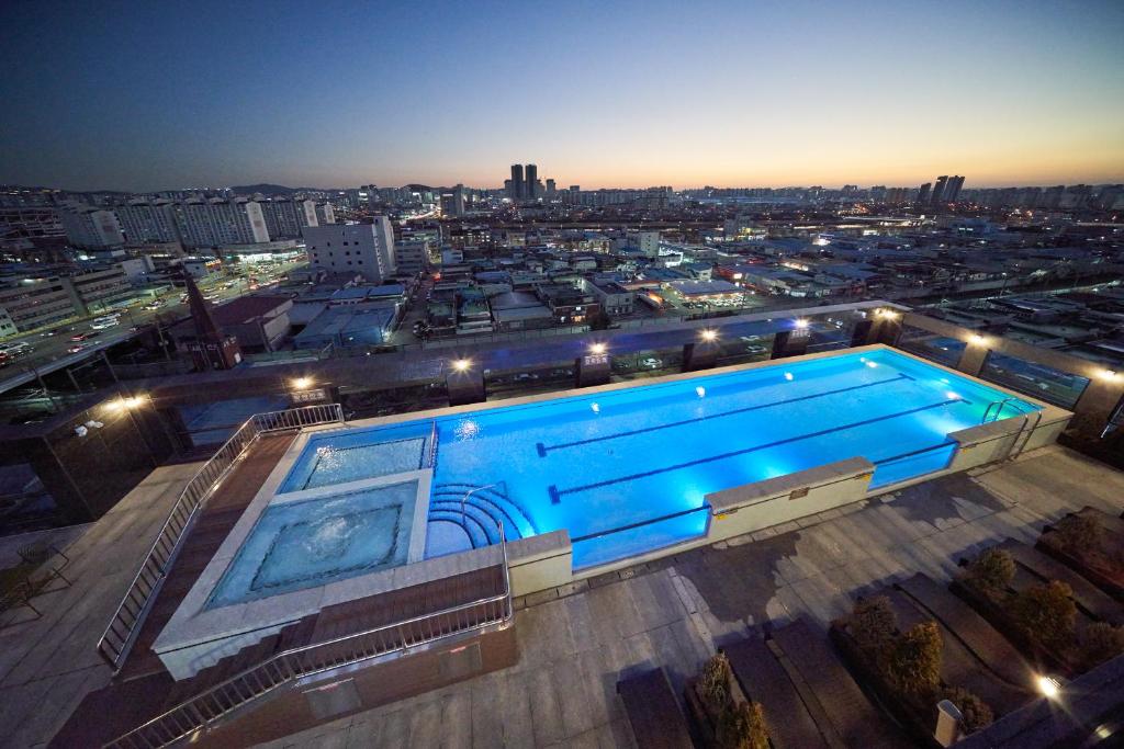 H1 Hotel photo