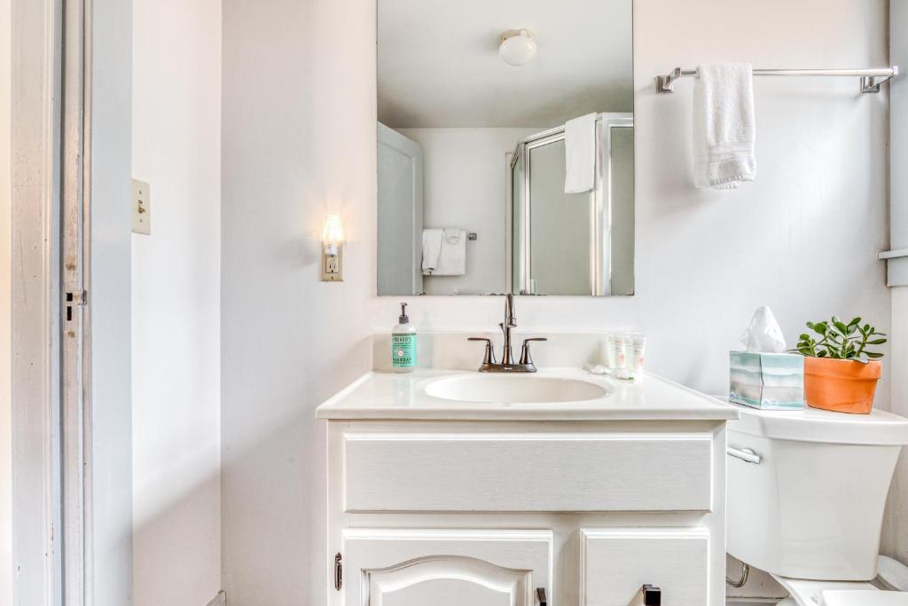 Cascade Cabana & Home photo