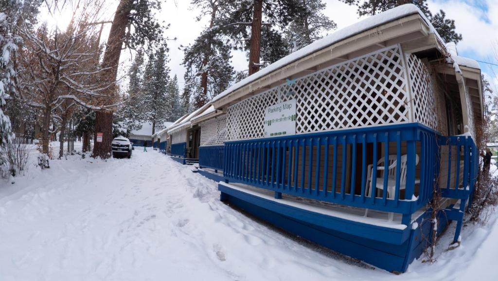 Cathy's Cottages — Hotel in Big Bear Lake (CA)