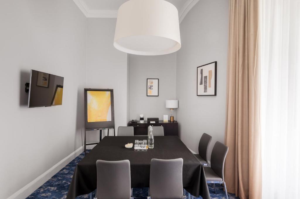 Meeting room / ballrooms, voco Grand Central-Glasgow By IHG in Glasgow