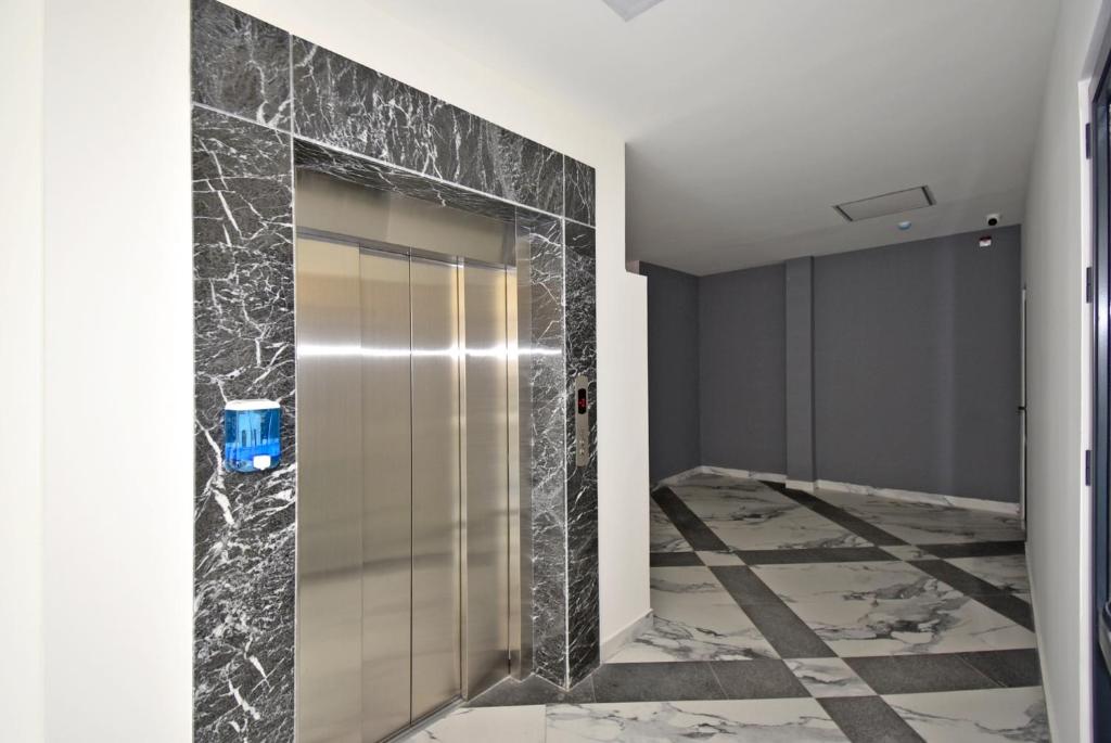 Koghbatsi street, 1 bedroom Modern, Unique apartment KO1617 photo