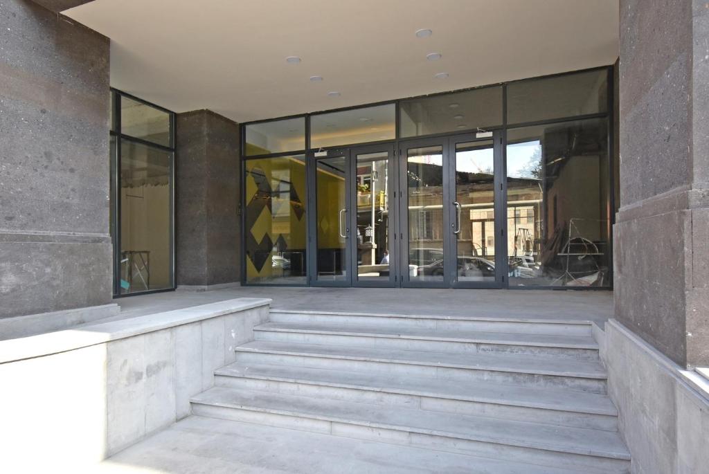 Koghbatsi street, 1 bedroom Modern, Unique apartment KO1617 photo