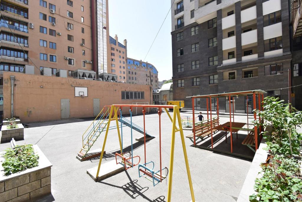 Koghbatsi street, 1 bedroom Modern, Unique apartment KO1617 photo