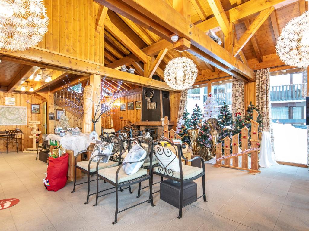 Vacanceole - Residence Le Beauregard photo