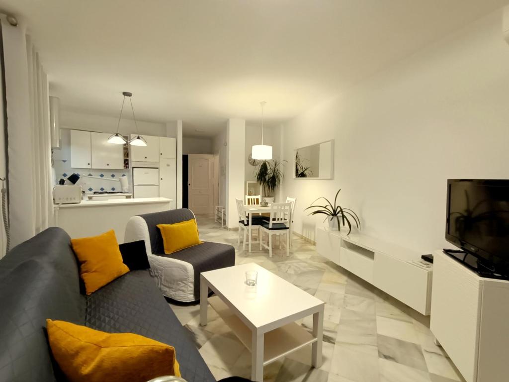 Apartamentos StarNerja en Stella Maris - 5