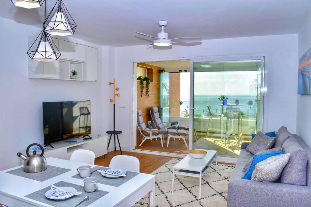 SUNNY BEACH APARTMENT IN CALACEITE - 4