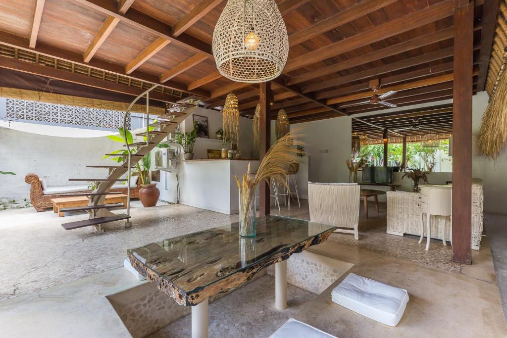 Eco Bamboo Bungalow 3 — Hotel in Bali