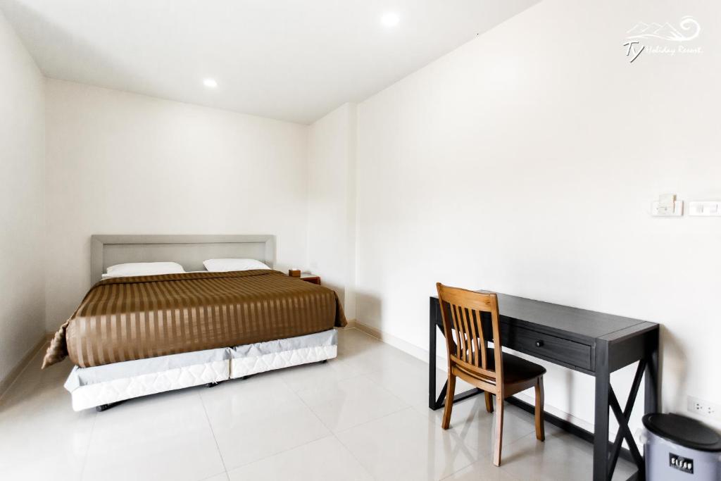TY Holiday Resort photo