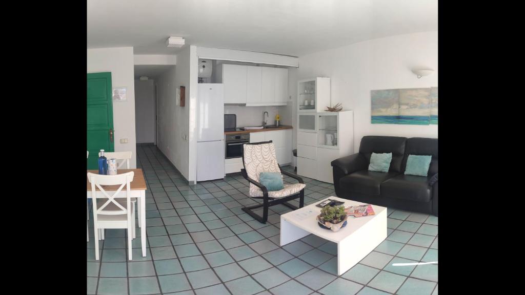First Line Luxury Apartment by El Sirocco - 2