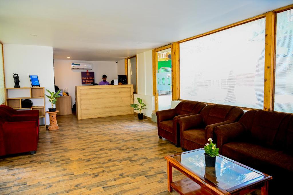 Mulberry La Blanca Resort photo