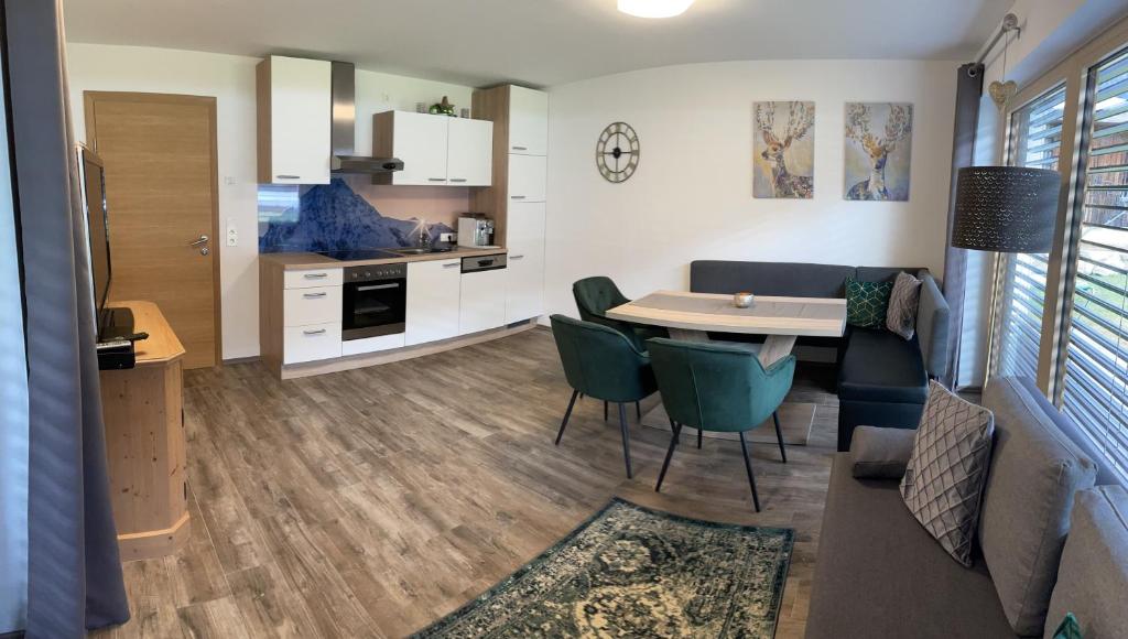 NeuhausLiving - 3