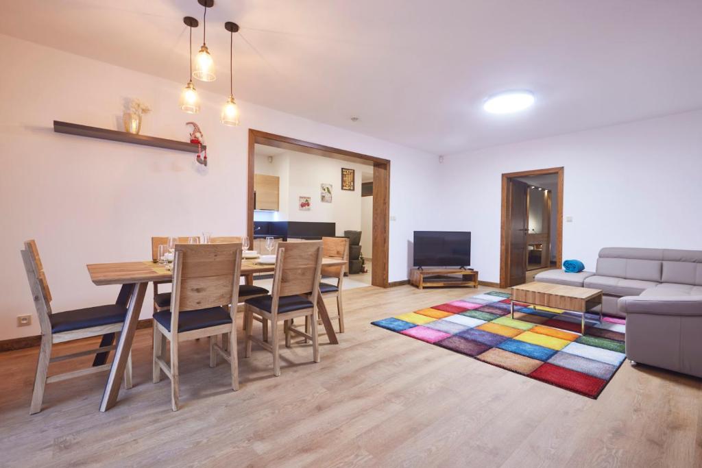 Apartmany na Krasne Vyhlidce — Hotel in Liberec