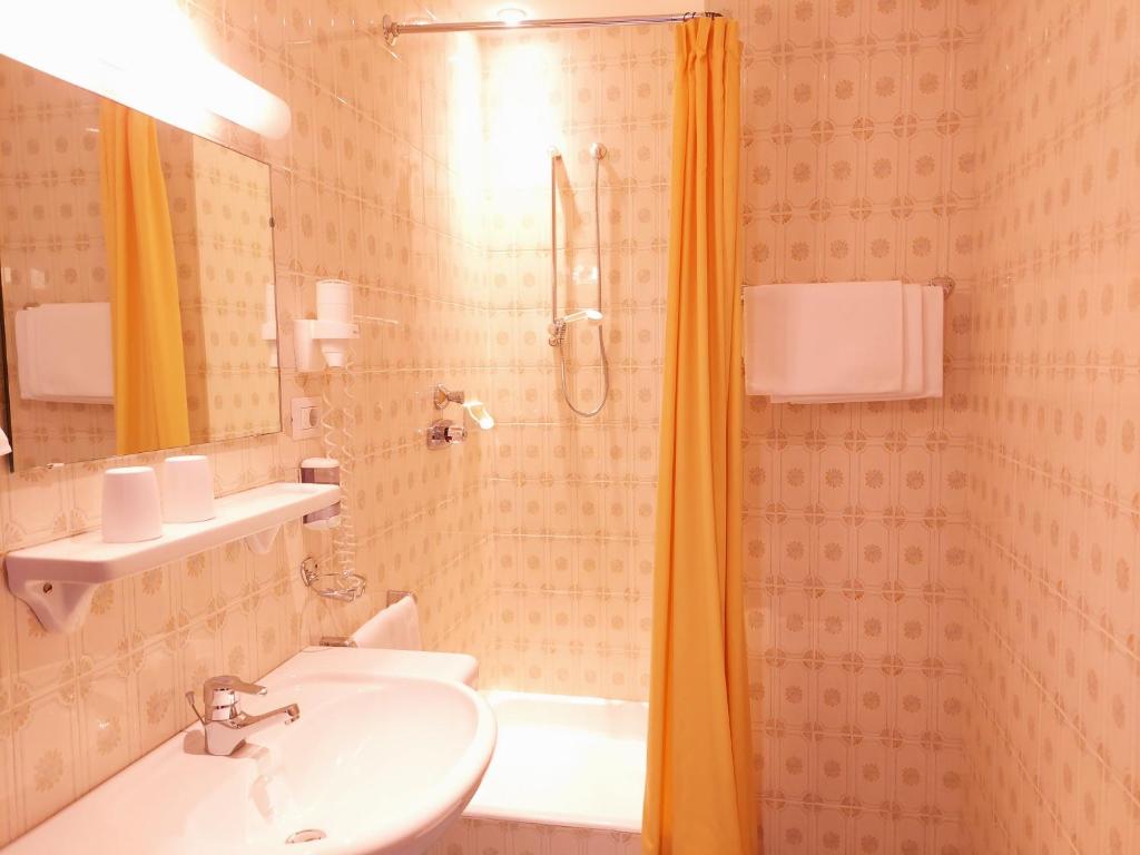 Hotel Schuster - 5