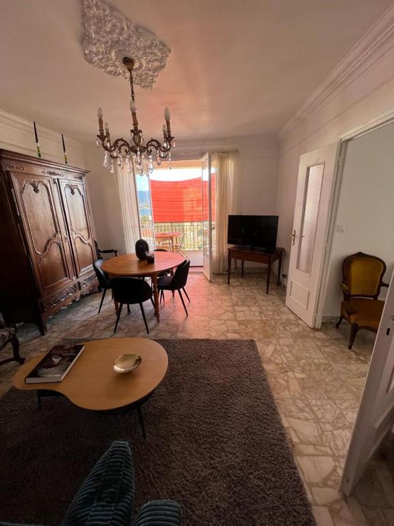 Appartement climatisé F3 proche plage port et aéroport - 5