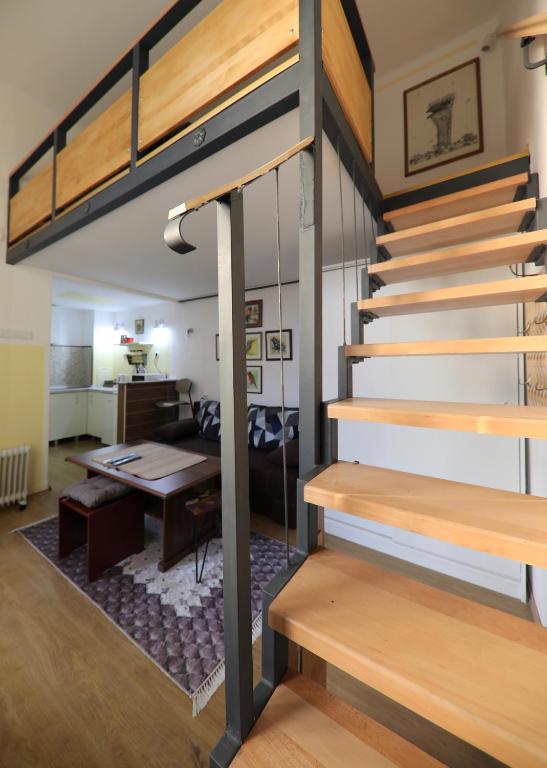 Central Ant Apartment - 4