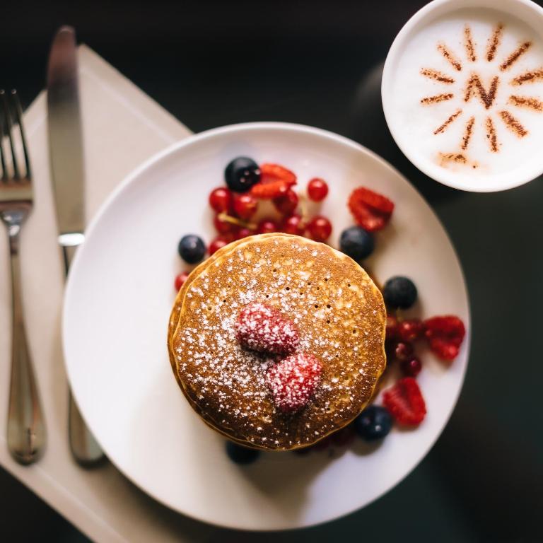 อาหารและเครื่องดื่ม