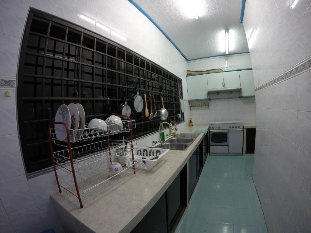 Kitchen, Little Blue House Kemaman Guesthouse in Chukai