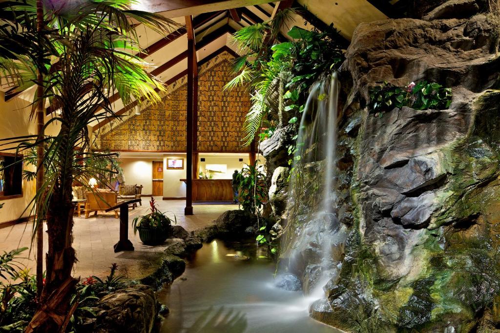 Catamaran Resort Hotel and Spa photo