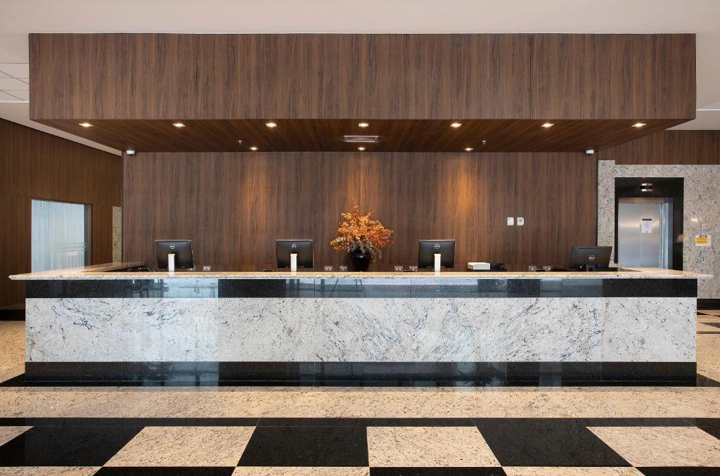 Windsor Tower Hotel photo