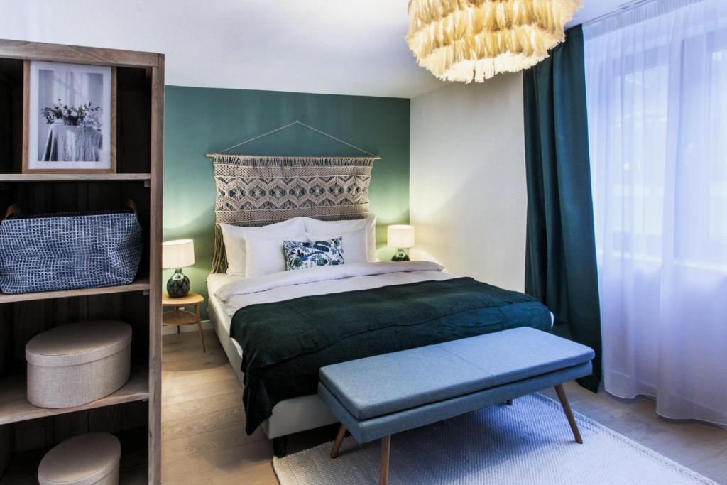 Chalet Antoine serviced Apartments by Mirabeau - 2