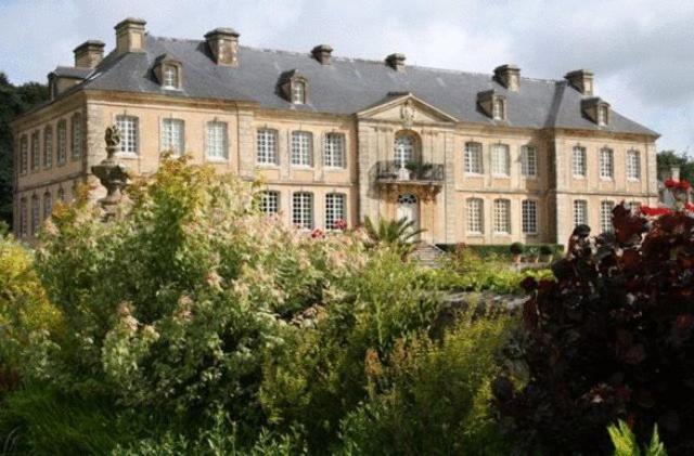 Chateau De Pont-Rilly