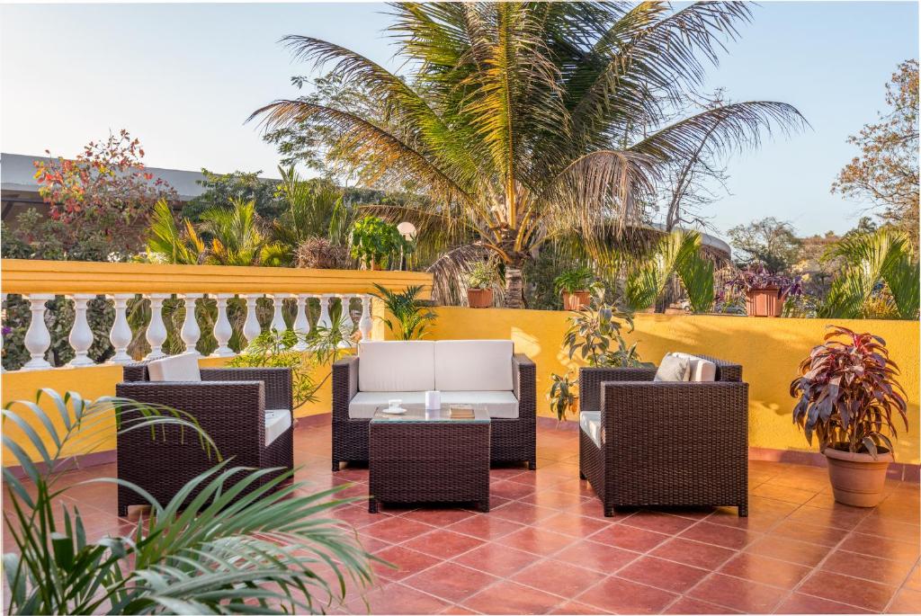 Casa Amarela - Lux Portuguese 4BHK in North Goa photo