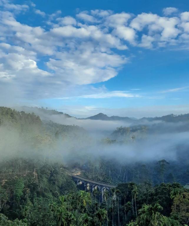 Nine Arch lodge Ella — Hotel in Ella