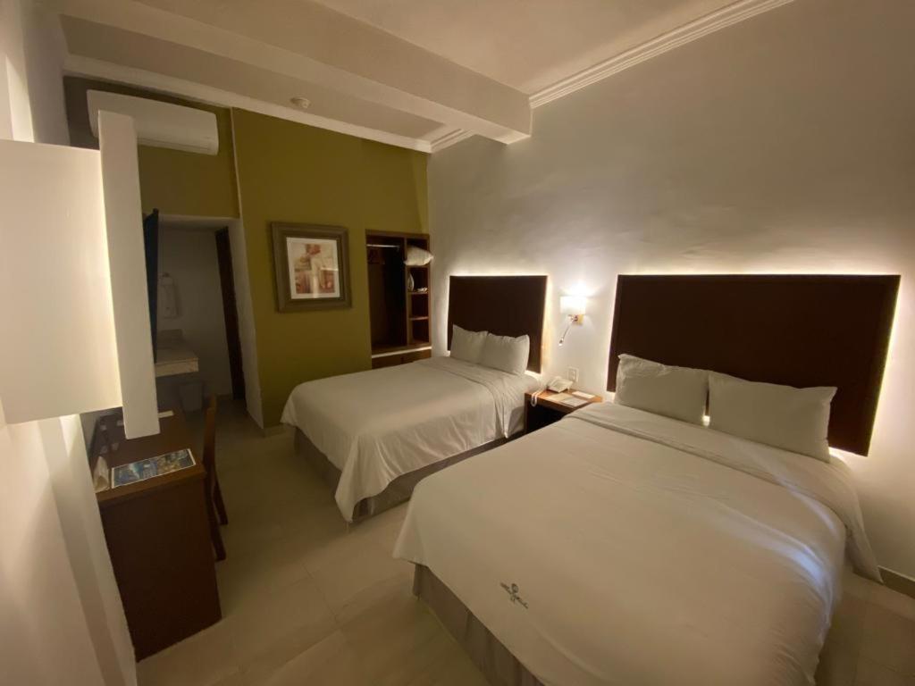Hotel Marlon photo