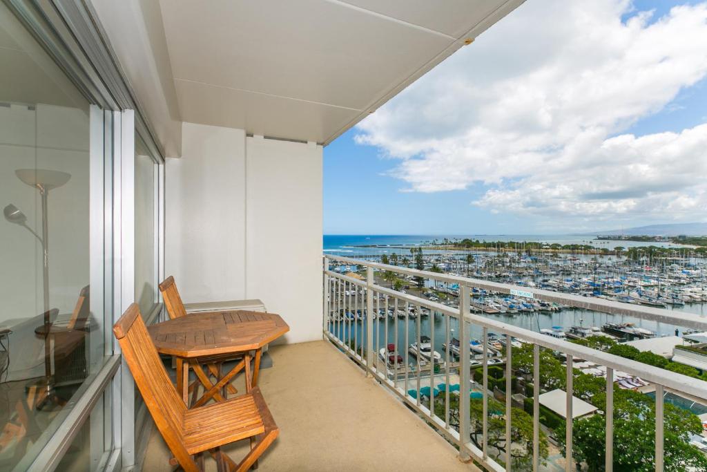 Ilikai Tower 1027, Honolulu