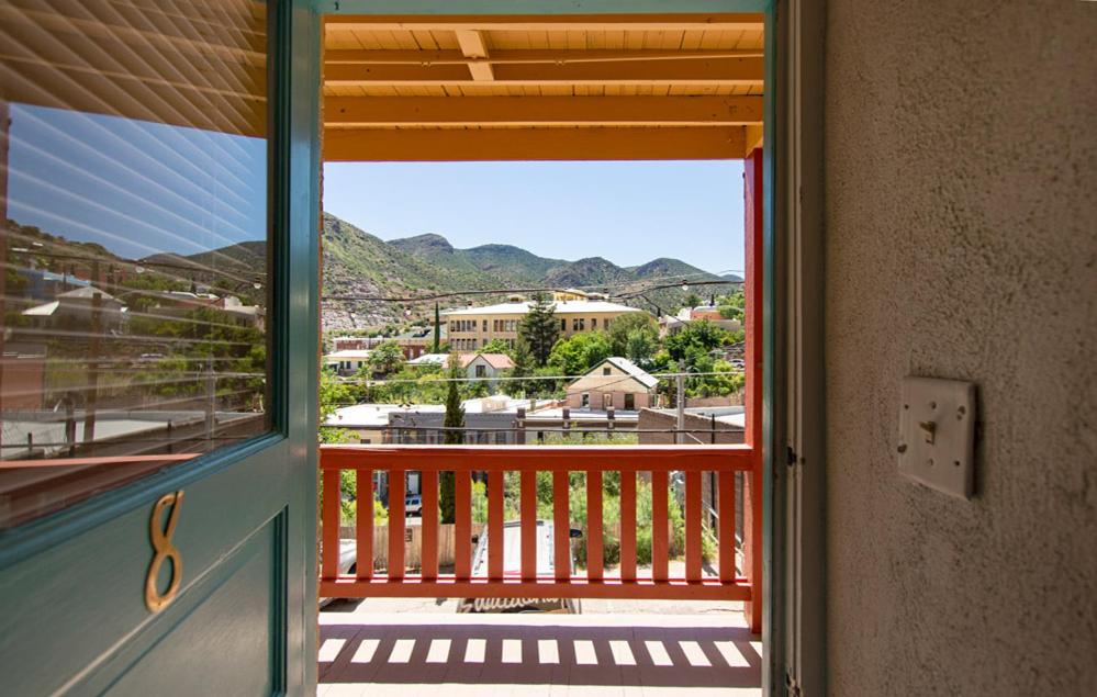 Eldorado Suites Hotel photo