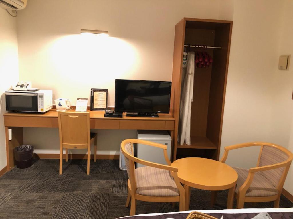 Hotel Plaisir Tachikawa photo