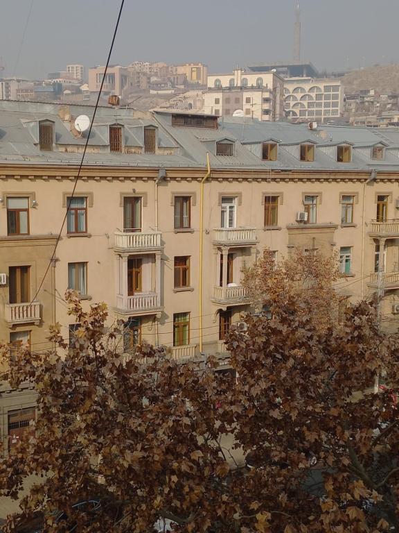 Centre Mashtoc Cascad — Hotel in Yerevan
