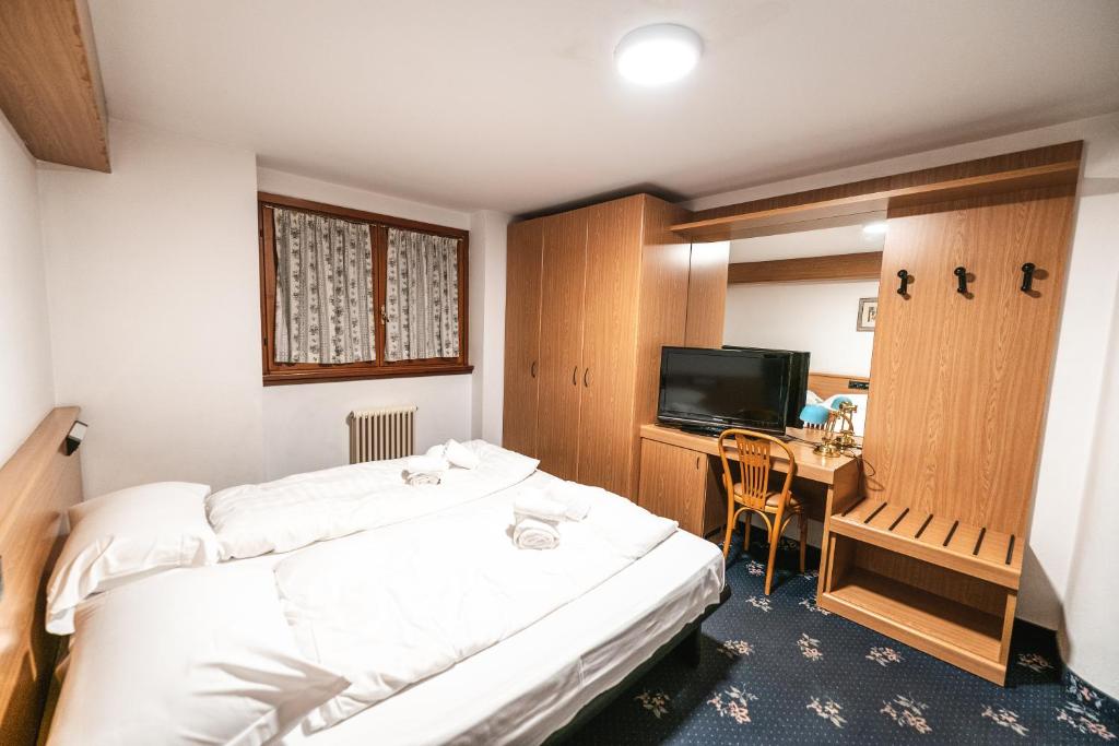 Hotel Renzi photo