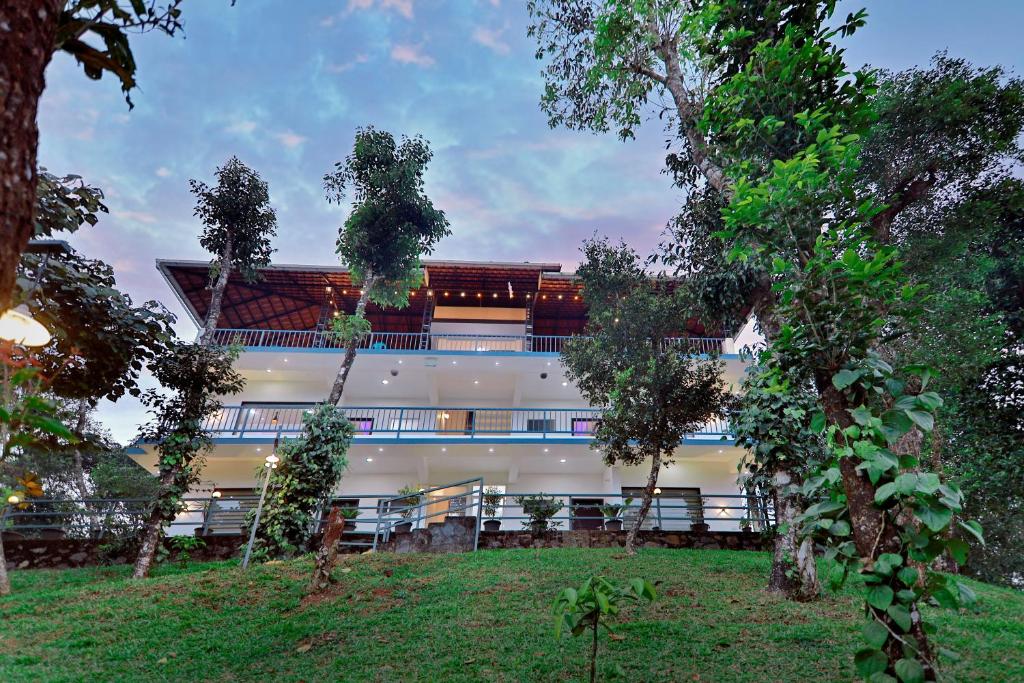 Vythiri Blue Hills — Hotel in Wayanad