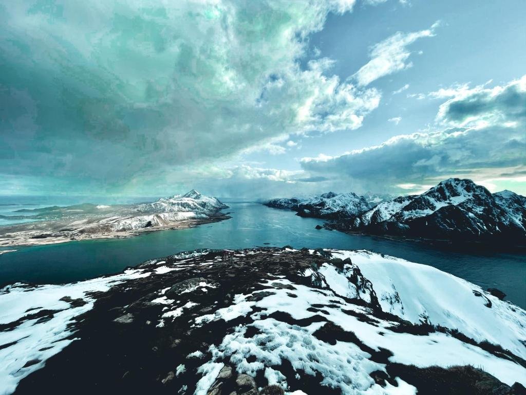 Lofoten Havfiske & Rorbuopplevelser photo
