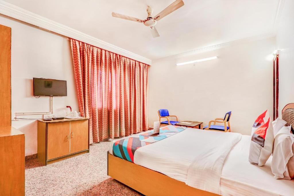 Hotel Pearl Inn photo