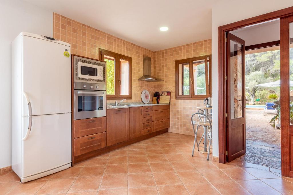 Finca Alcina by Mallorca House Rent - 4