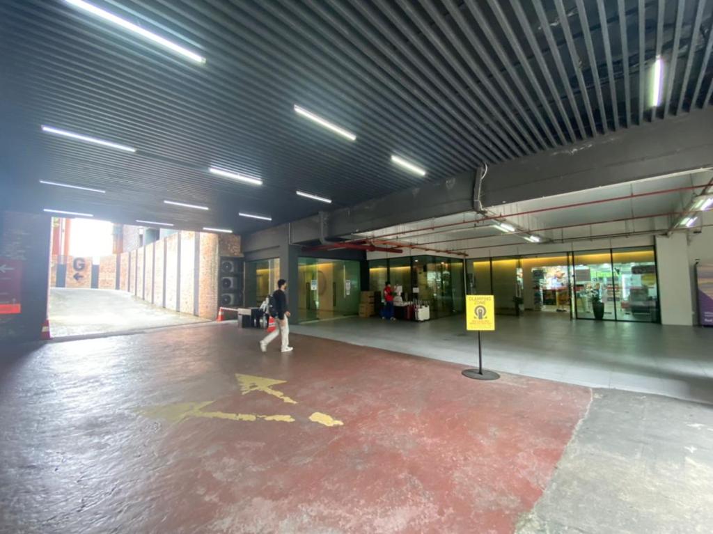 Crown5Suite (City View)Near IKEA/1Utama/TTDI photo