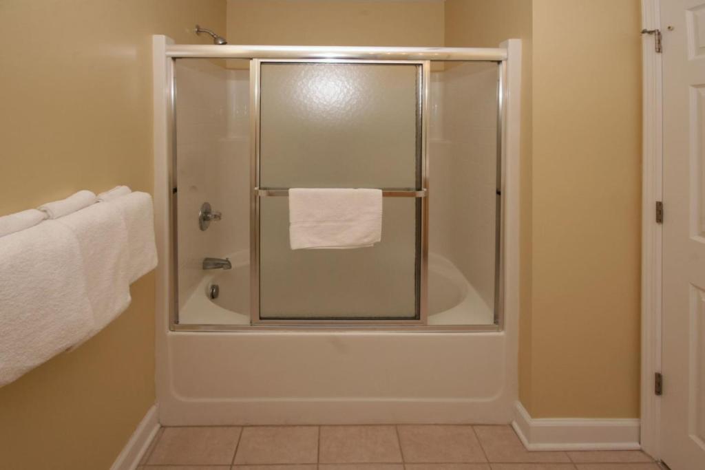 2108-Commons-II-(Brunswick Plantation) photo