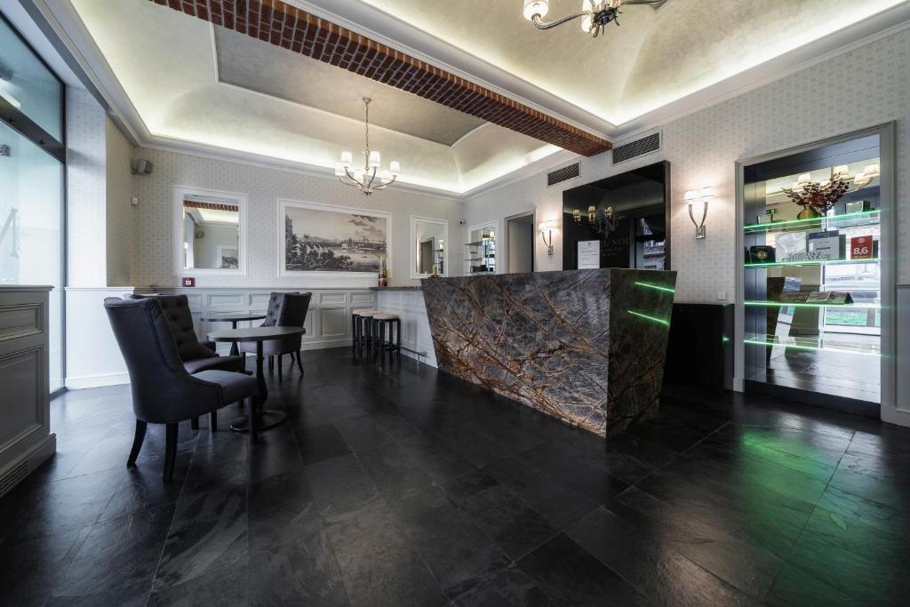 Exterior view, Hotel Noir in Prague