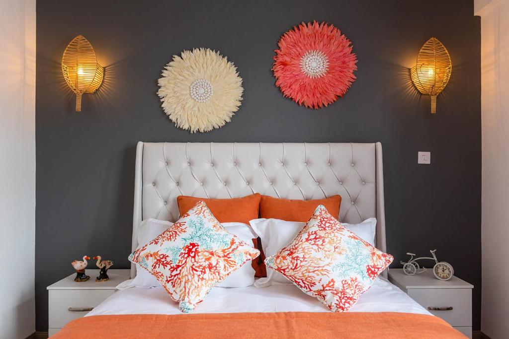 373 Wolmar Cosy and Modern Apartment- 200 metres from the Beach and Supermarkets and just next to Domaine de wolmar with views of deers and green natural park, Flic-en-Flac