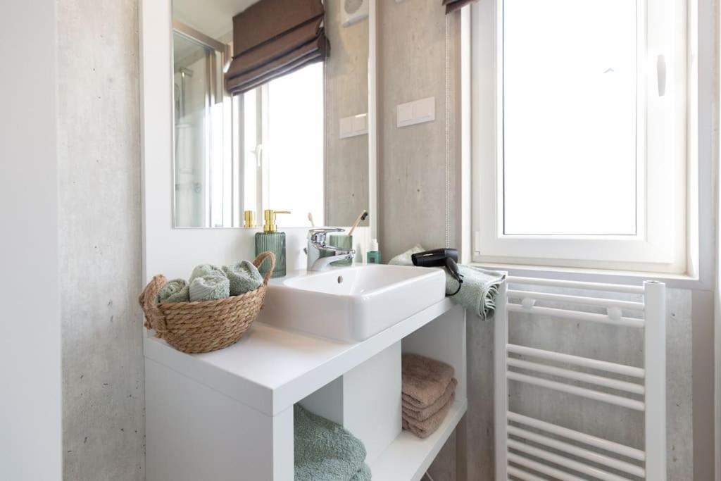 gemutliches, voll ausgestattes Tiny House photo