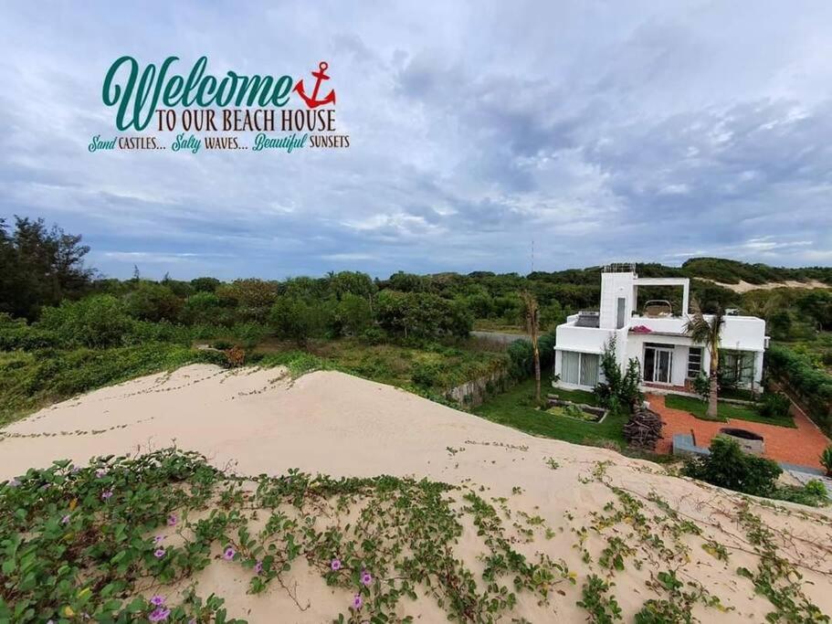 Ho Lan Retreat, Villa mat bien danh cho 8 nguoi. — Hotel in Phan Thiet
